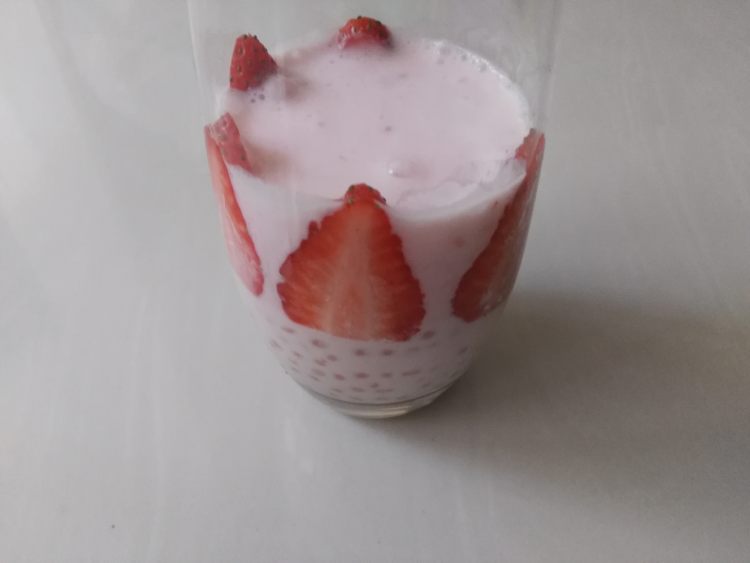 草莓酸奶西米露步骤9