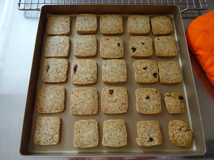 亚麻籽饼干步骤12