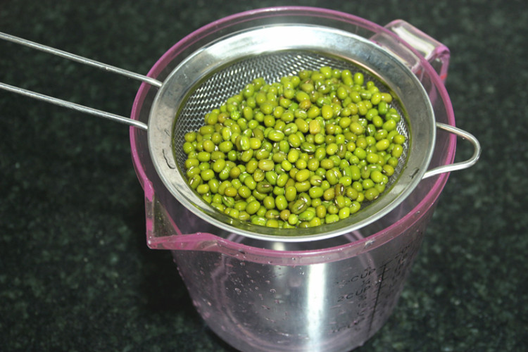 茶香顺滑绿豆沙步骤5