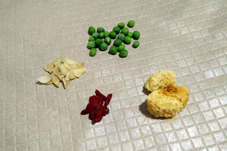 翡翠银耳羹步骤1