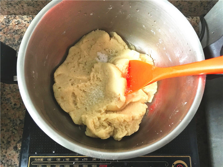 蔓越莓闪电泡芙步骤2