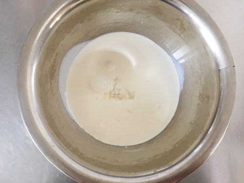 红丝绒小蛋糕步骤8