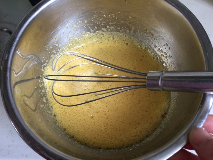 抹茶红豆白巧慕斯步骤3