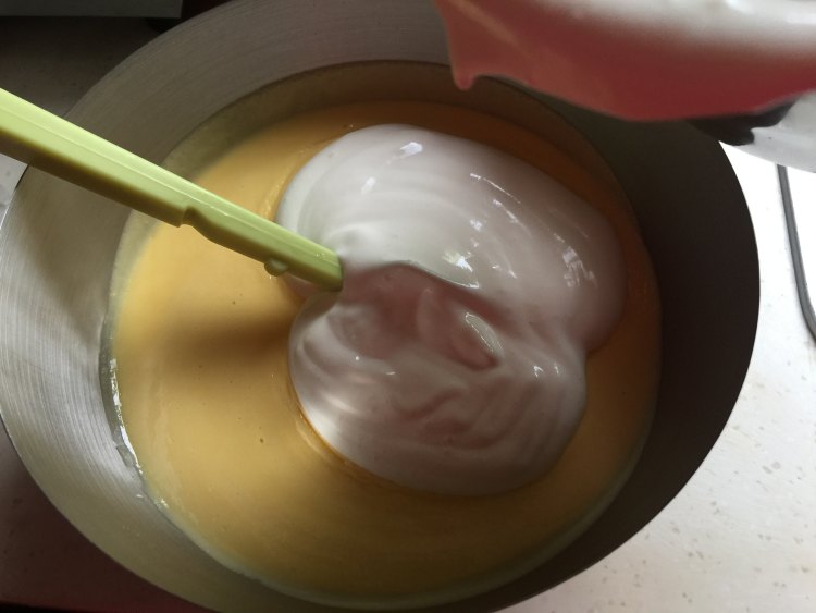 抹茶红豆白巧慕斯步骤8