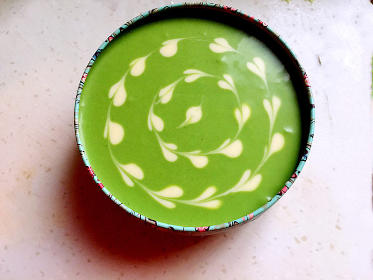 抹茶红豆白巧慕斯步骤15