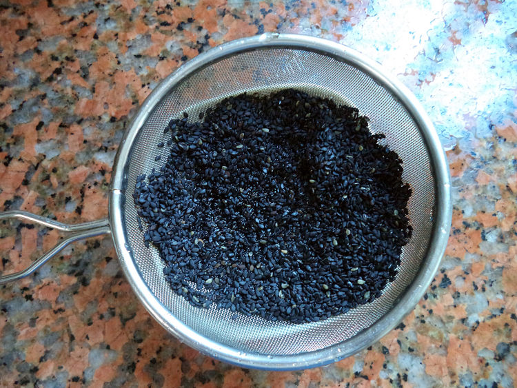 山药芝麻糊步骤2