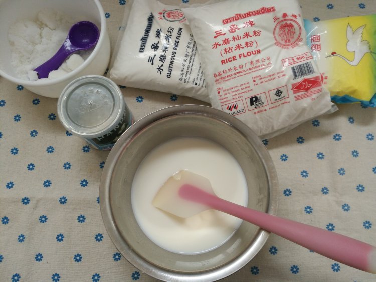 花朵冰皮月饼步骤1