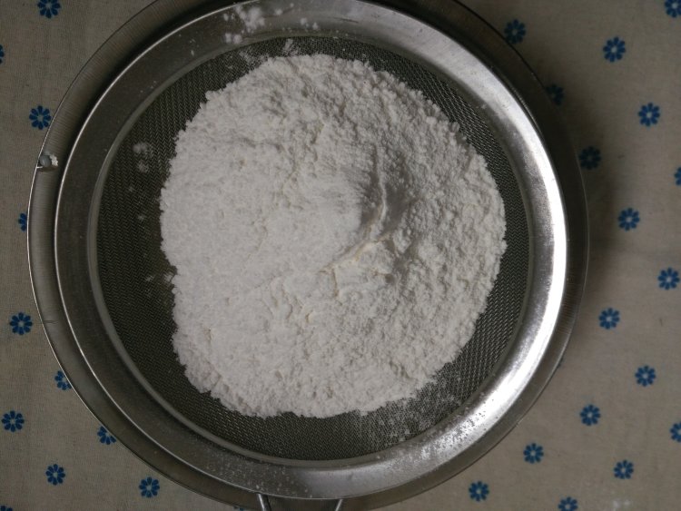 花朵冰皮月饼步骤2