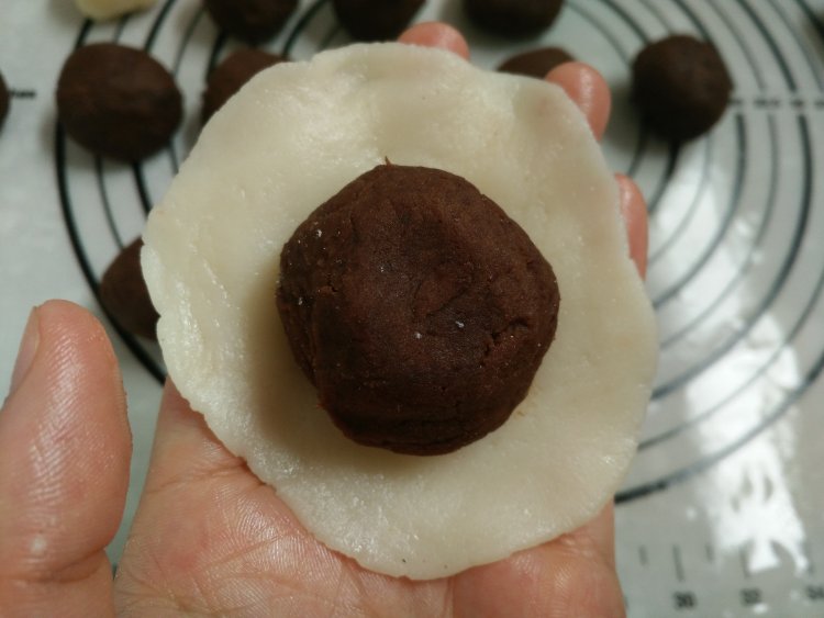 花朵冰皮月饼步骤10