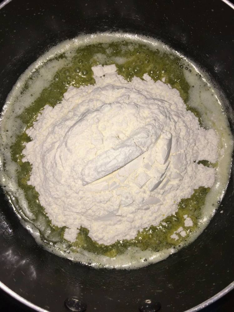 紫菜肉松蛋糕卷步骤2