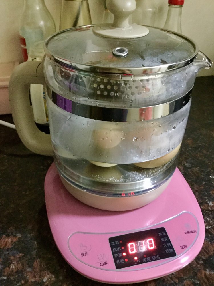 银耳鸡蛋糖水步骤5