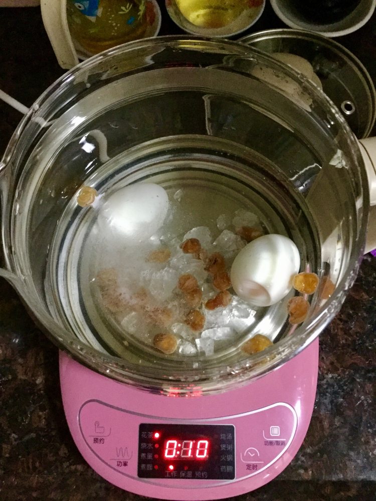 银耳鸡蛋糖水步骤8