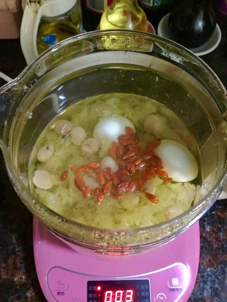 银耳鸡蛋糖水步骤10