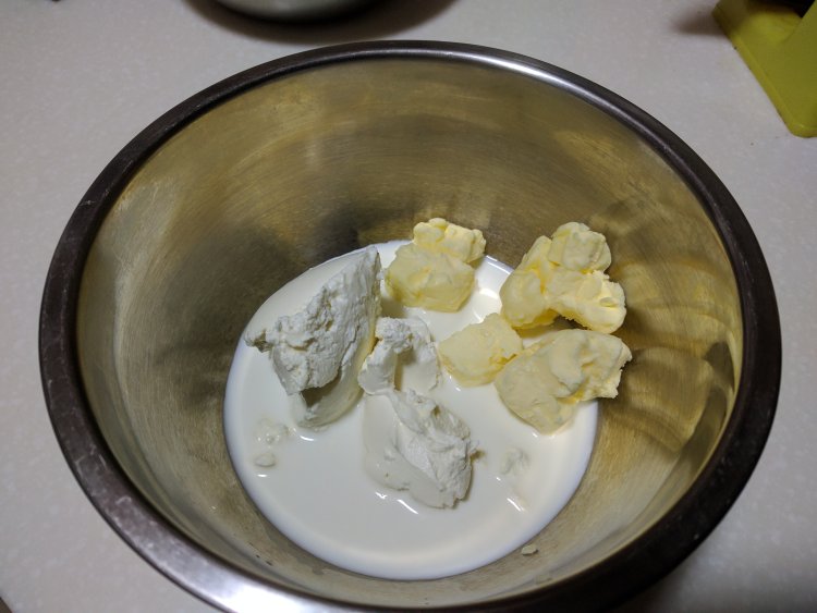 咖啡乳酪戚风蛋糕步骤1