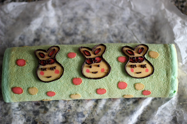 复活节小兔彩绘蛋糕卷步骤17