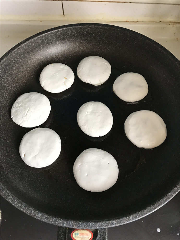 糯米花生饼步骤5
