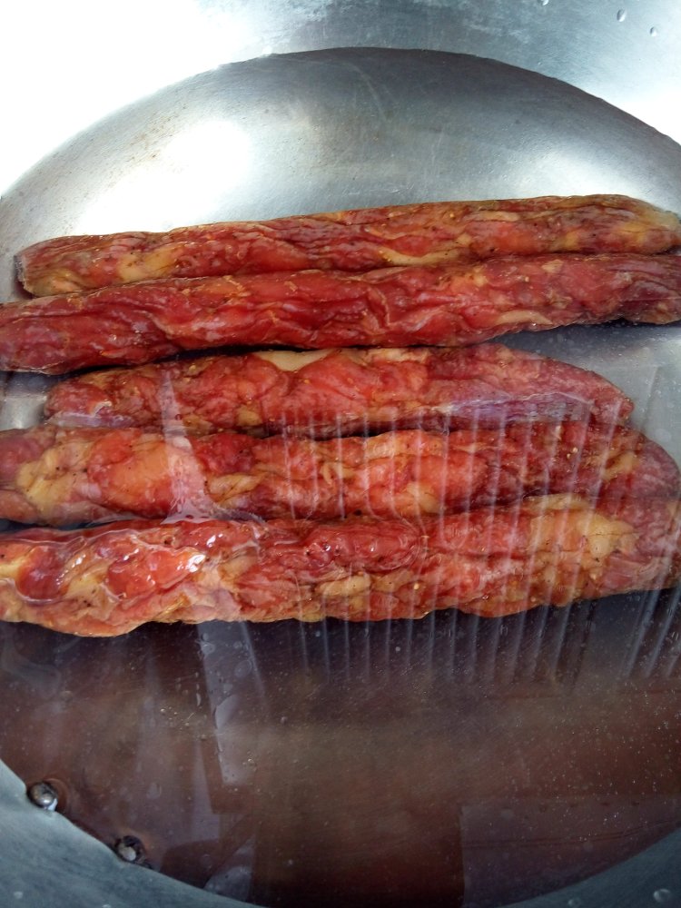 #美味的朋友#腊肠土豆步骤2