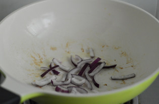 菠菜培根沙拉步骤6