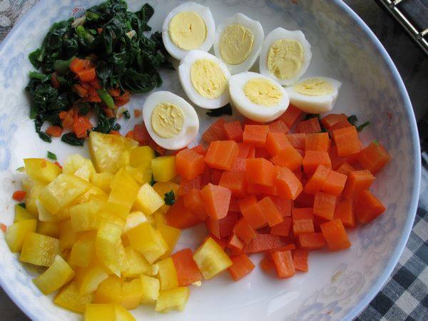 甜椒蔬菜沙拉步骤5