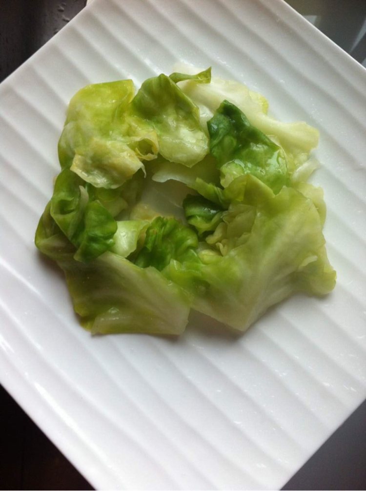 三文鱼刺身配酸辣包菜步骤7
