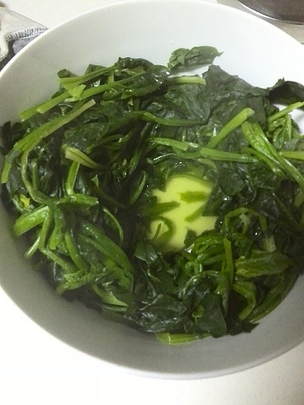 菠菜拌鸡蛋步骤5