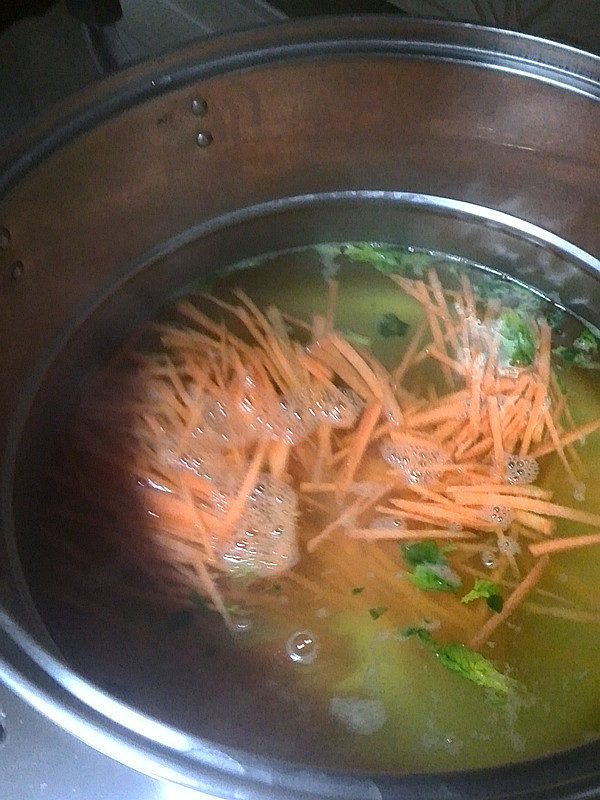 菠菜拌鸡蛋步骤4