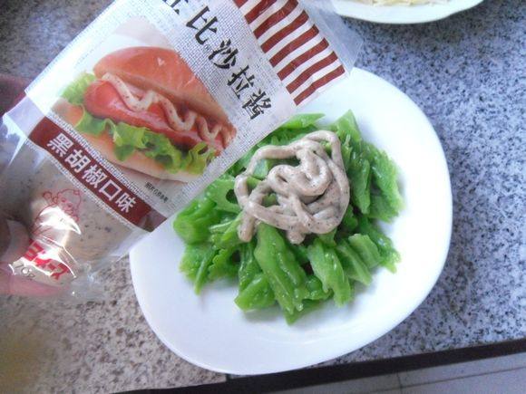 胡椒味苦瓜沙拉步骤8