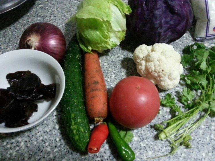 彩虹培根蔬菜沙拉步骤3