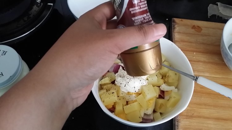 土豆火腿鸡蛋沙拉步骤9