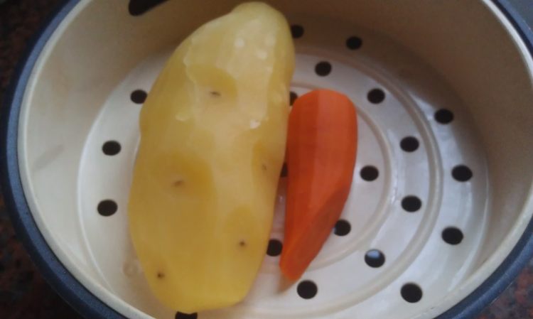 牛油果拌土豆泥步骤1