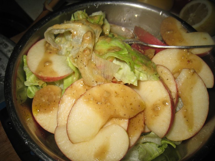 苹果生菜沙拉步骤7