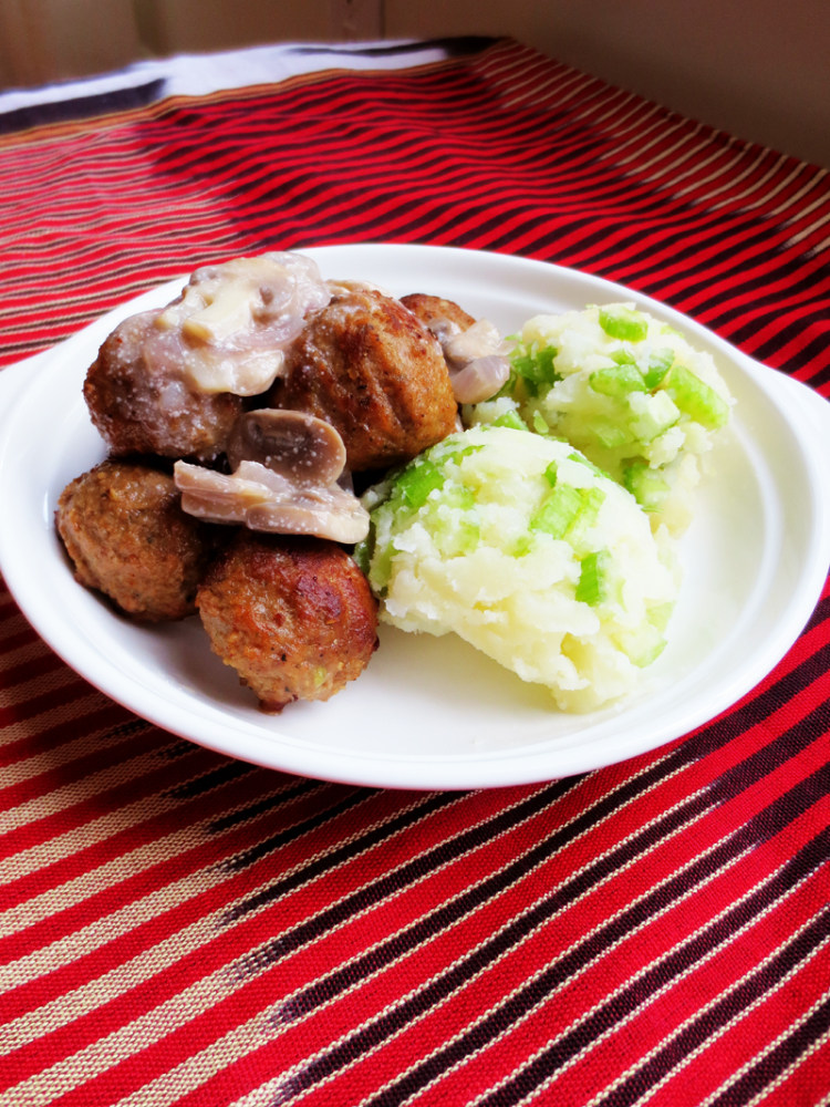 蘑菇肉圆蔬菜沙拉步骤9