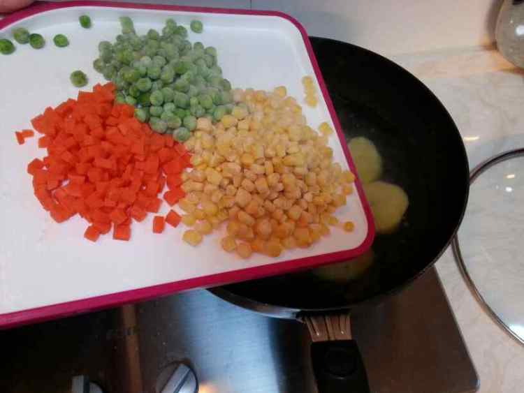 煎蔬菜饼沙拉步骤4