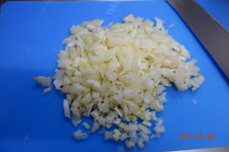 芹菜薯片步骤2