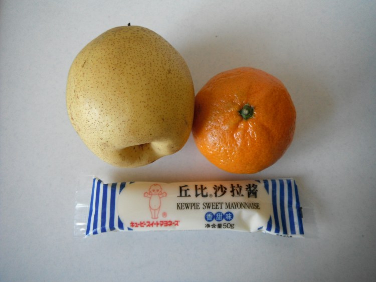 雪梨桔子沙拉步骤1