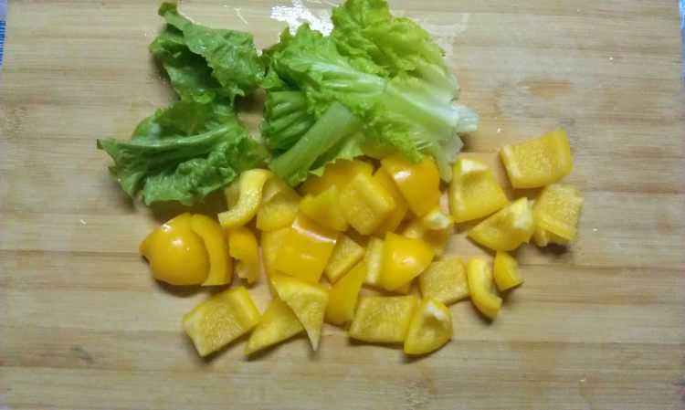 橙味蔬果沙拉步骤2