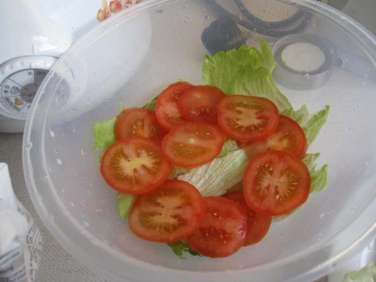 金枪鱼蔬菜沙拉步骤5