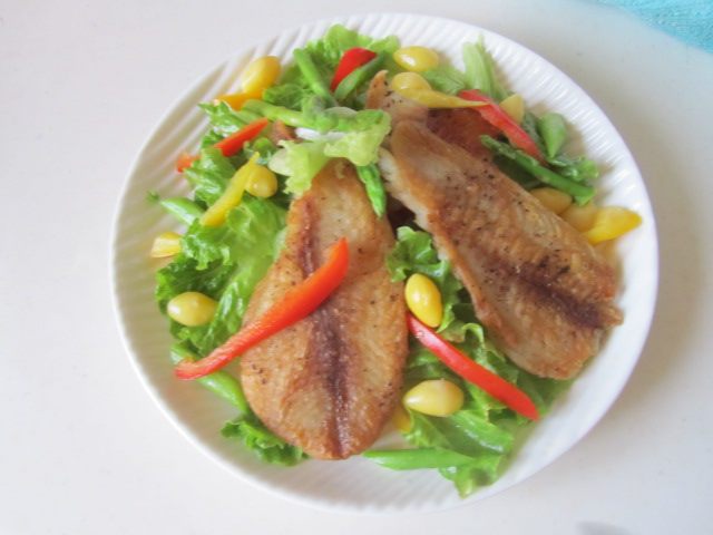 鲷鱼沙拉步骤6