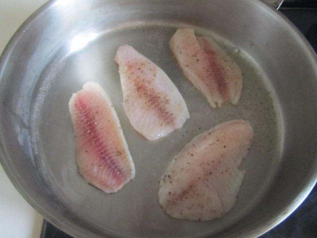 鲷鱼沙拉步骤2