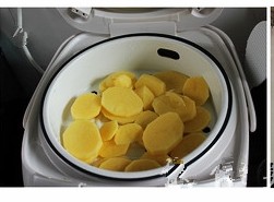 日式土豆泥沙拉步骤2