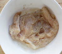 烤鸡肉水果沙拉步骤4
