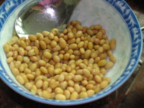 黄豆蘑菇沙拉步骤3