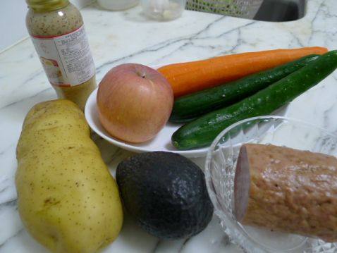 蔬菜杂果沙拉步骤1