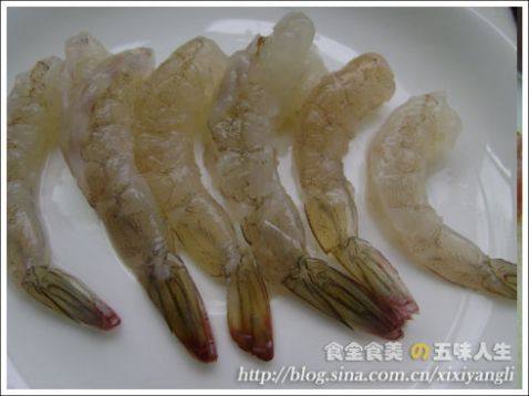油醋汁虾仁蔬果沙拉步骤1