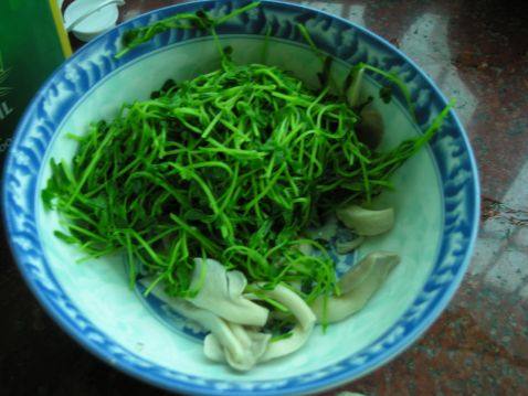 蘑菇豆苗沙拉步骤5