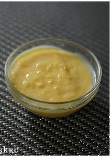 鲜虾芒果蜜乳沙拉步骤2