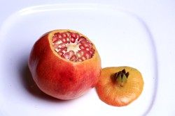 石榴火龙果酸奶沙拉步骤1