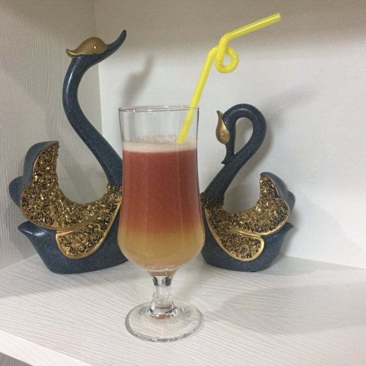 黄瓜苹果番茄汁步骤7