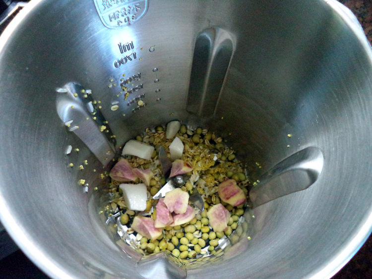山药红薯米豆浆步骤4