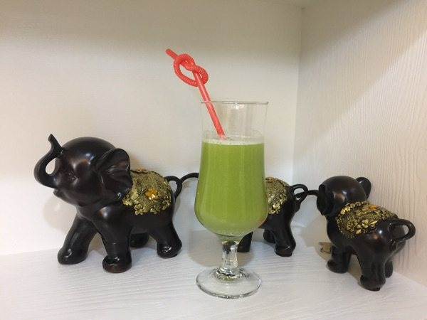 黄瓜苹果猕猴桃汁步骤11
